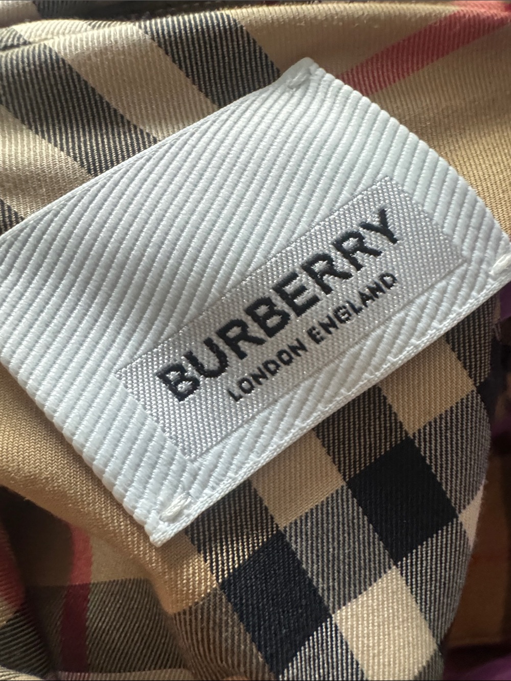 Burberry Nova Check Shirt
Dress  size 10 - Picture 5 of 8